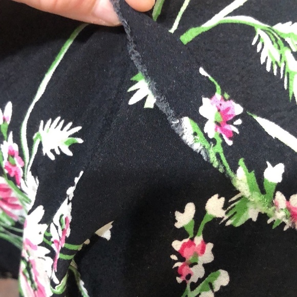 Cabi flower skirt - Picture 9 of 9